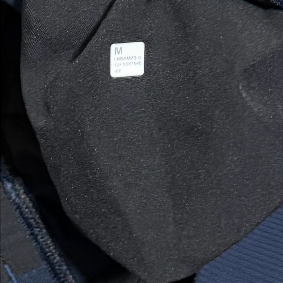 Lululemon ABC Regular - Picture 6 of 6